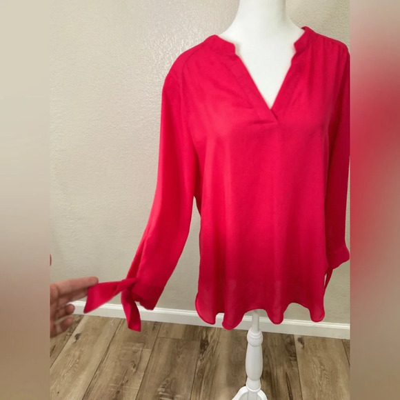 NWOT VALERIE STEVENS Women’s beautiful Blouse - Picture 2 of 12